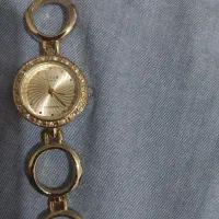 ساعت گوچی|ساعت|مشهد, خواجه ربیع|دیوار