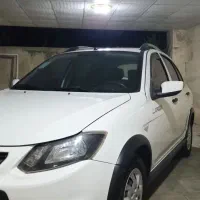 کوئیک ۹۸ سفید در حد ۱۴۰۲|خودرو سواری و وانت|رشت, پستک|دیوار