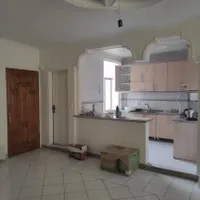 آپارتمان خوش نقشه و پر نور