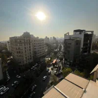 بر اندرزگو حدود 200 متر روف  مناسب کافه رستوران