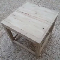 کرسی چوبی