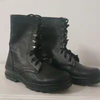 پوتین مشکی در حد نو سایز ۴۰