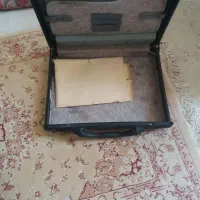 یه کیف سامسونت یه کتری استیل نوبا چندمترپارچه پرده|کیف، کفش، کمربند|شیراز, نصر|دیوار