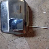 دست خشک کن برقی Reena