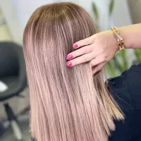 خدمات اصلاه ابرووصورت. رنگ مش. کوتاهی مو. وکراتین