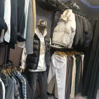 لوازم مغازه بوتیک  آیینه و رگال بوتیک