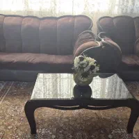 مبل هفت نفره همراه یک نیز و یک عسلی سالم