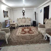 مبل تاج دار(سلطنتی)