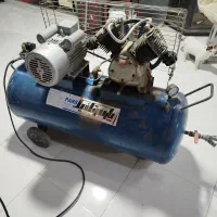 یک دستگاه کمپرسور ۲۵۰ پارس تکنیک