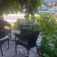 تخت شاهنشین میز صندلی|صندلی و نیمکت|کیش, |دیوار