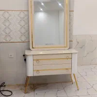 اینه کنسول|آرایشگاه و سالن‌های زیبایی|وحیدیه, |دیوار