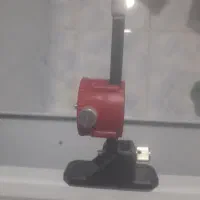 یک عدد پایه مگنتی کلکسیونی اهنربای ترازلیزری قدیمی