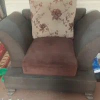 درحد نو مختص باغ شهری و خانه..|مبلمان خانگی و میز عسلی|صدرا-فارس, فاز ۱|دیوار