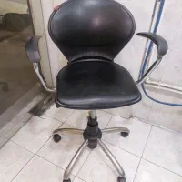 دو عدد صندلی گردون چرخ دار کامپیوتر جک دار