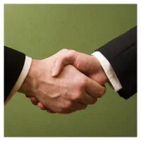 تعدادی همکار خانم