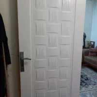 در سفید براق سالم و نو