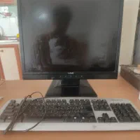 مانیتور و کیبورد
