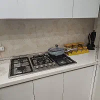 به یک آشپزخانوم جوان اتباع نیازمندیم