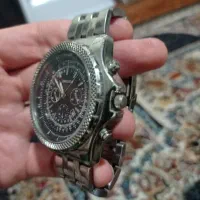 ساعت یونیک سه موتوره فعال