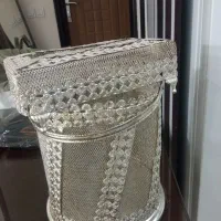 جادستمال وسطل سیلورکنارسالنی