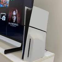 Ps5 Slim دیسک خور اروپا با دسته اضافه و پایه شارژر