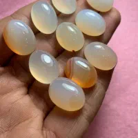 نگین عقیق یاسی معدنی و طبیعی