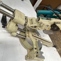 فارسی بر ماکیتا