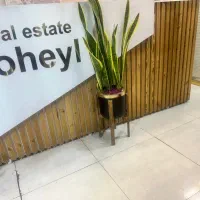 منشی و مشاور املاک + حقوق ثابت