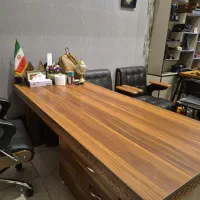 میز و صندلی اداری