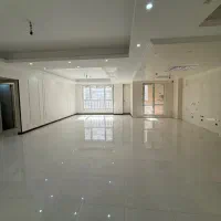 150متری-دوواحدی-تاپ-لوکیشن-سازنده-برند-روبه-نما
