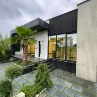 همکف دارای جکوزی// روف// مدارک کامل