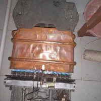 اب گرم کن بوتان  درحال کار صحیح سالم