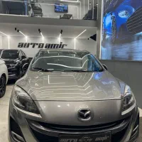 مزدا۳ صندوق دار