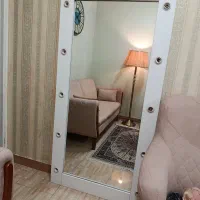 آینه هالیوودی در حد نو