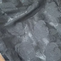 ۱قواره پارچه چادری وپارچه شلواری مردانه