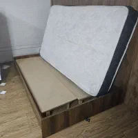 تخت باکسی تشک رویال