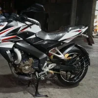 ان اس 200