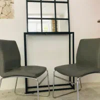 صندلی استیل و کنسول اینه