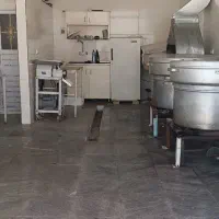 آشپزخانه بابت پخت غذا با آشپز و بدون آشپز