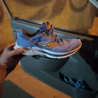 کتونی اصل تانا سایز ۴۰/۵نیم