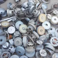 خرید نقدی ضایعات،آهن مس برنج آلمینیوم،و غیره،درمحل