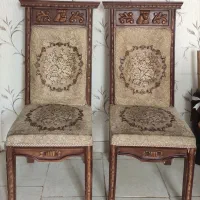 دو عدد صندلی چوب گردو منبت کاری