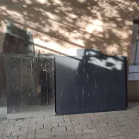 تعدادی آینه فروشی