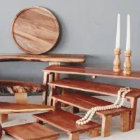 کار در کارگاه نجاری چوب