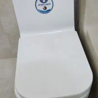 توالت فرنگی در حد نو