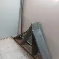 قفسه فلزی