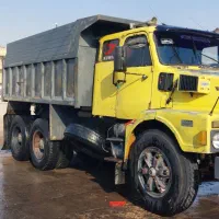 ولوو ان ۱۲کمپرسی مدل ۷۲