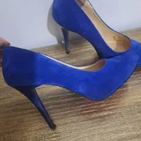 تعدادی کفش مجلسی