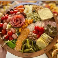 فینگر فود سینی مزه نون پنیر سبزی عقد فینگرفود دسر