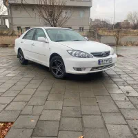 تویوتا کمری گرند